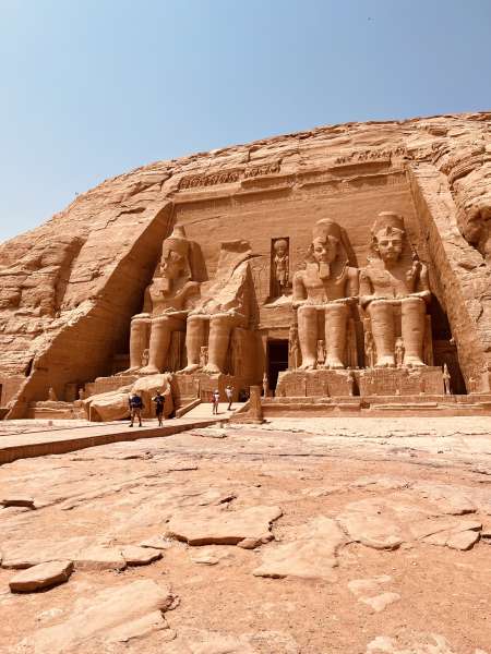Abu Simbel: świątynie nad Nilem